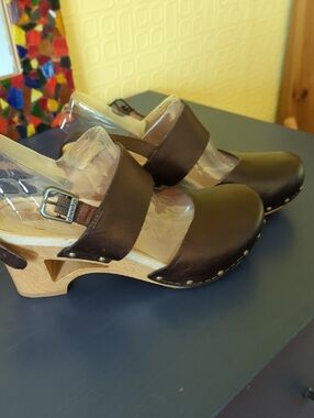 Dansko Thea Brown Leather Wood-Base Clogs